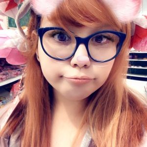 Meet your Posher, Beatriz